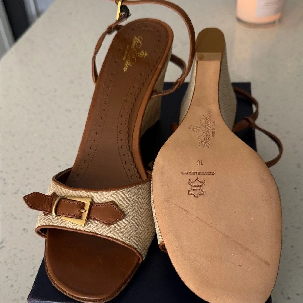Pelle Moda Brown and Cream Wedge Sandals - Picture 5 of 5